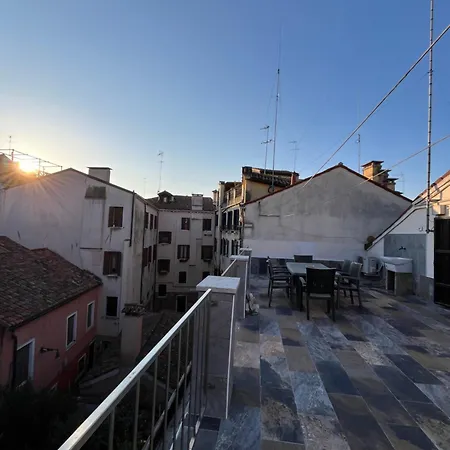 Apartment Paradiso Veneziano - 2 Bedrooms Flat With Private Terrace *